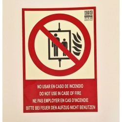 Do not use in case of fire (elevator) - four languages