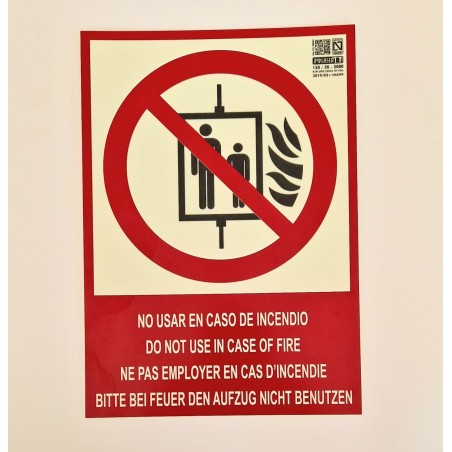 No utilizar en caso de incendio (ascensor) - cuatro idiomas