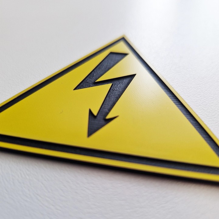 Riesgo eléctrico en PMMA según NRZ101